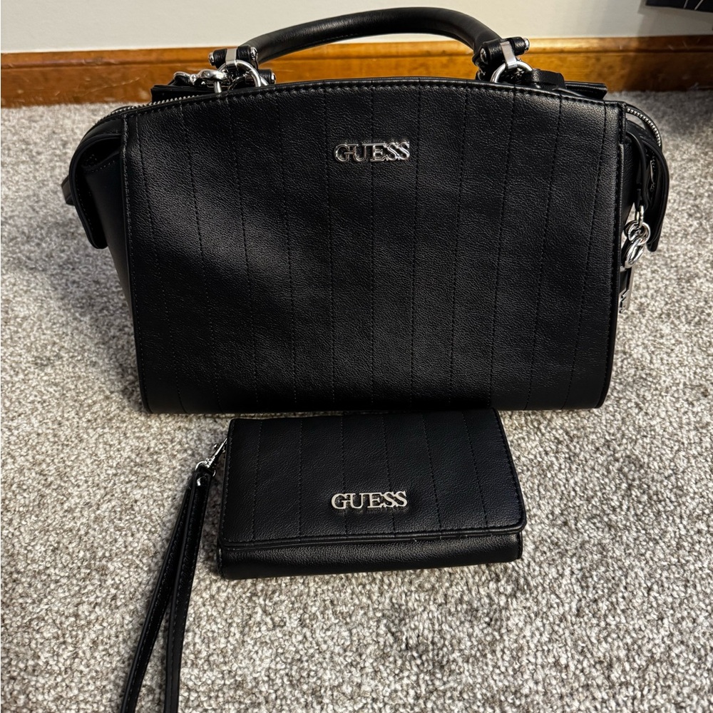 Guess band and wallet